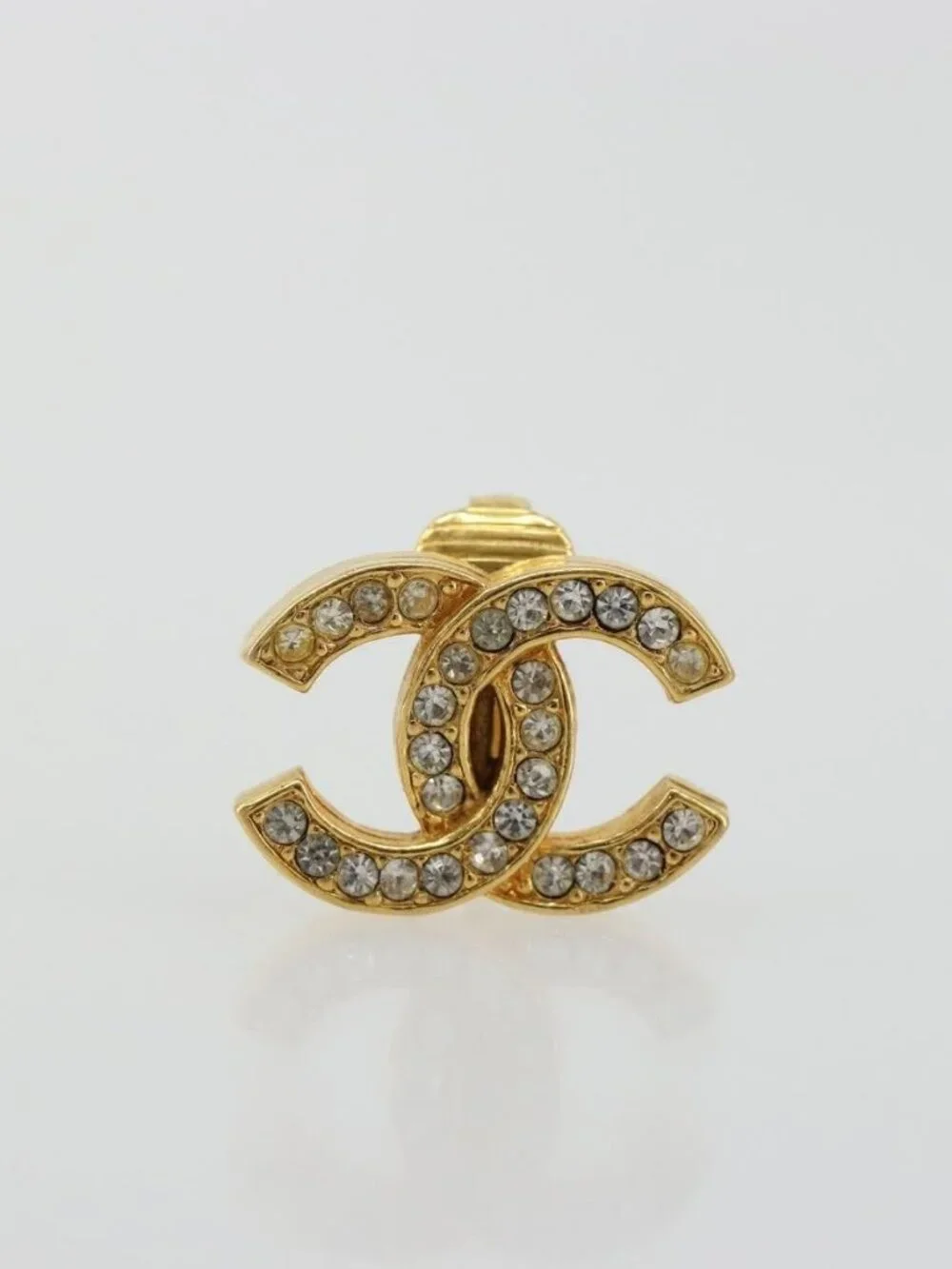 CHANEL Earring metal Gold Tone CC Auth 183505